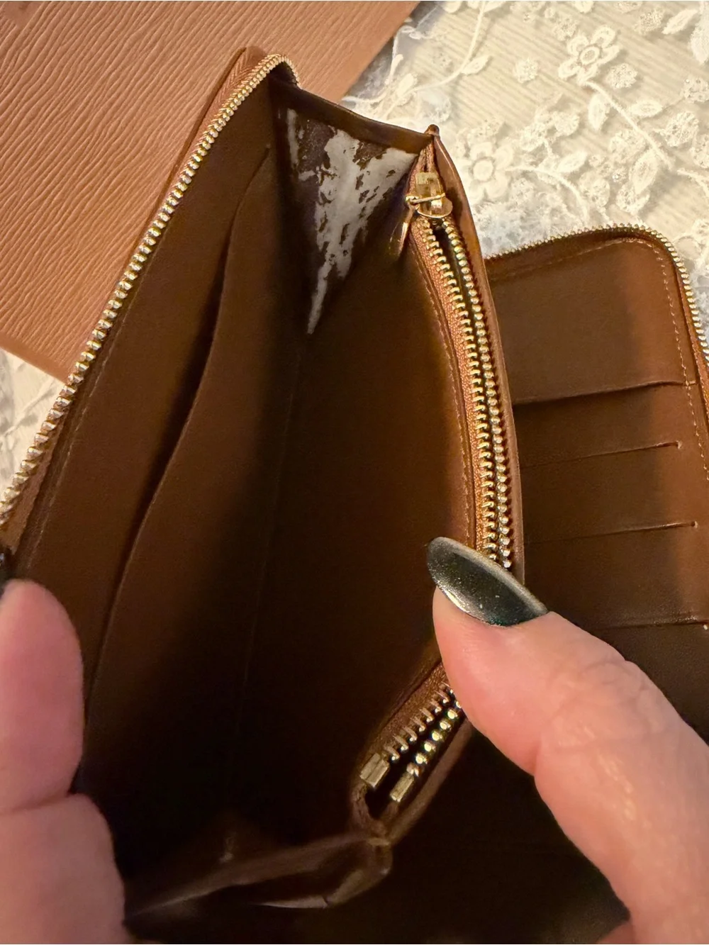Authentic Louis Vuitton Vernis Eldridge bronze wallet